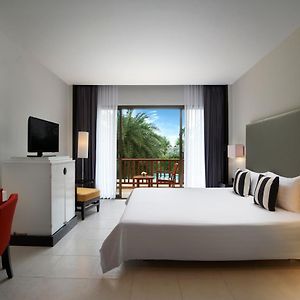 Deluxe Zimmer mit Kingsize-Bett